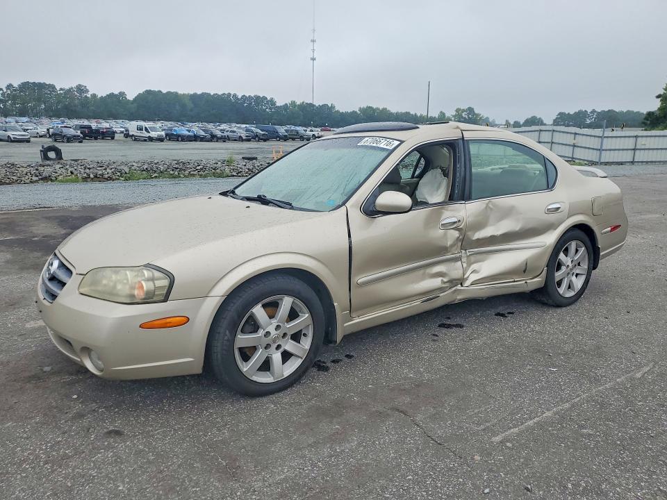 67066716 :رقم المزاد ، JN1DA31A33T440792 vin ، 2003 Nissan Maxima مزاد بيع