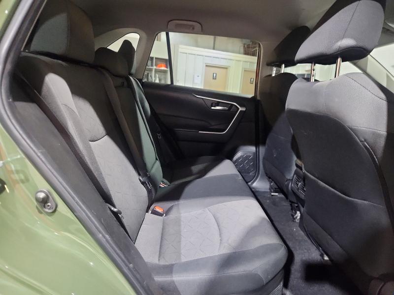 64611456 :رقم المزاد ، 2T3UWRFV1RW220621 vin ، 2024 Toyota Rav4 مزاد بيع