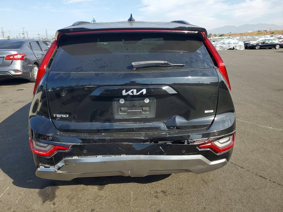 64998486 :رقم المزاد ، KNDCT3LE6P5038035 vin ، 2023 Kia Niro مزاد بيع