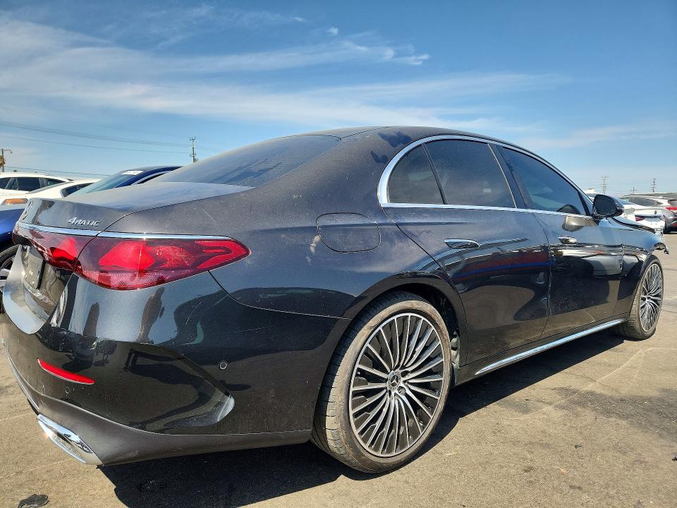 2024 Mercedes-benz E მანქანა იყიდება აუქციონზე, vin: W1KLF4HB5RA062712, აუქციონის ნომერი: 64601756