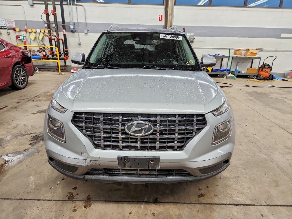 Продаж на аукціоні авто 2020 Hyundai Venue, vin: KMHRC8A31LU029960, номер лоту: 64719886