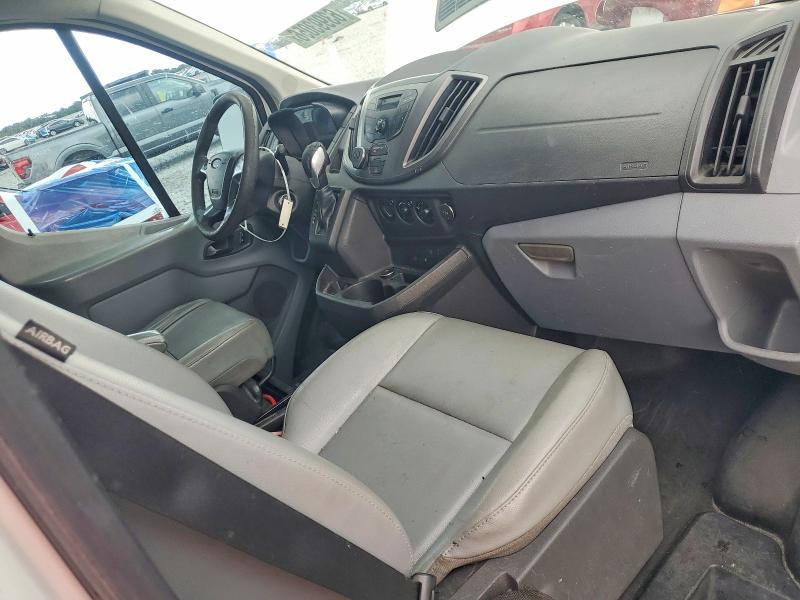63993056 :رقم المزاد ، 1FTYR1ZM0GKA16945 vin ، 2016 Ford Transit مزاد بيع