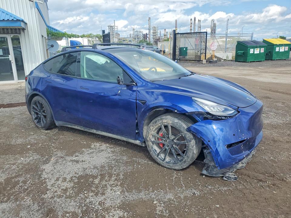 Продажа на аукционе авто 2021 Tesla Model Y, vin: 5YJYGDEF4MF089324, номер лота: 64809306