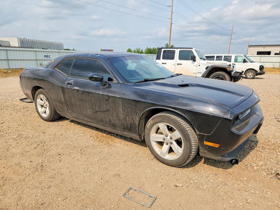 64576706 :رقم المزاد ، 2B3CJ4DV5AH261520 vin ، 2010 Dodge Challenger مزاد بيع