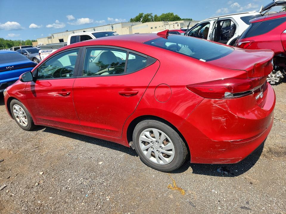 64657926 :رقم المزاد ، 5NPD74LF2HH066388 vin ، 2017 Hyundai Elantra مزاد بيع