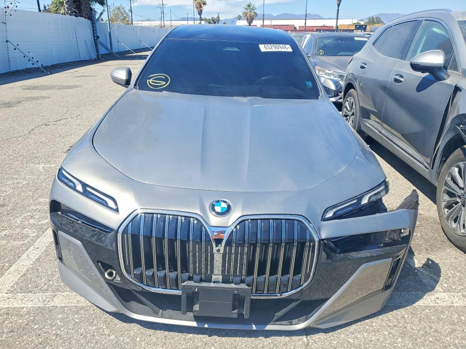 65290946 :رقم المزاد ، WBA33EH05RCR51454 vin ، 2024 Bmw 740 مزاد بيع