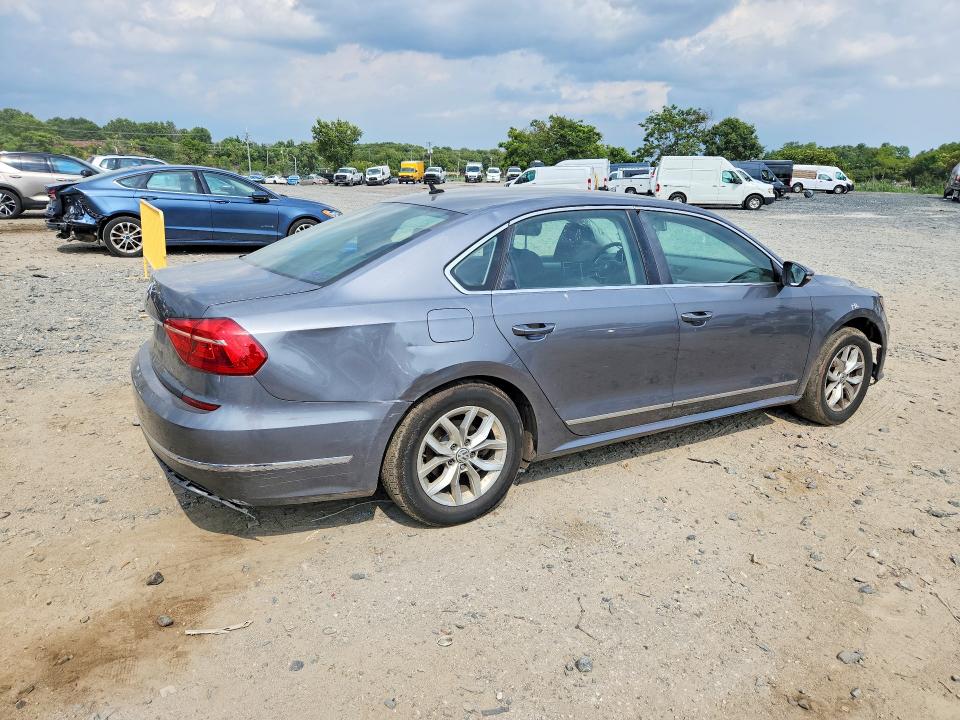 66610776 :رقم المزاد ، 1VWAT7A35GC009523 vin ، 2016 Volkswagen Passat مزاد بيع