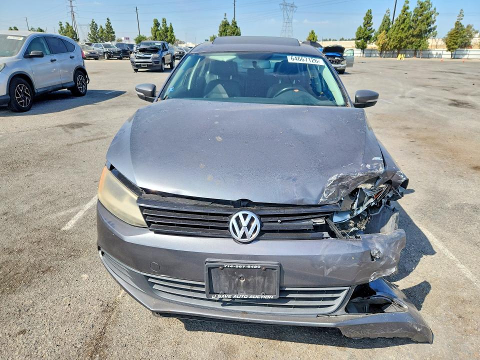 Продаж на аукціоні авто 2011 Volkswagen Jetta, vin: 3VWDZ7AJ4BM327053, номер лоту: 64667126