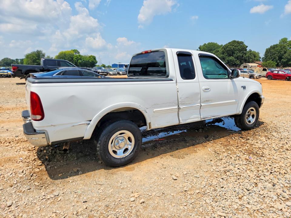 1999 Ford F150 მანქანა იყიდება აუქციონზე, vin: 1FTRX18W6XNA02463, აუქციონის ნომერი: 64233386