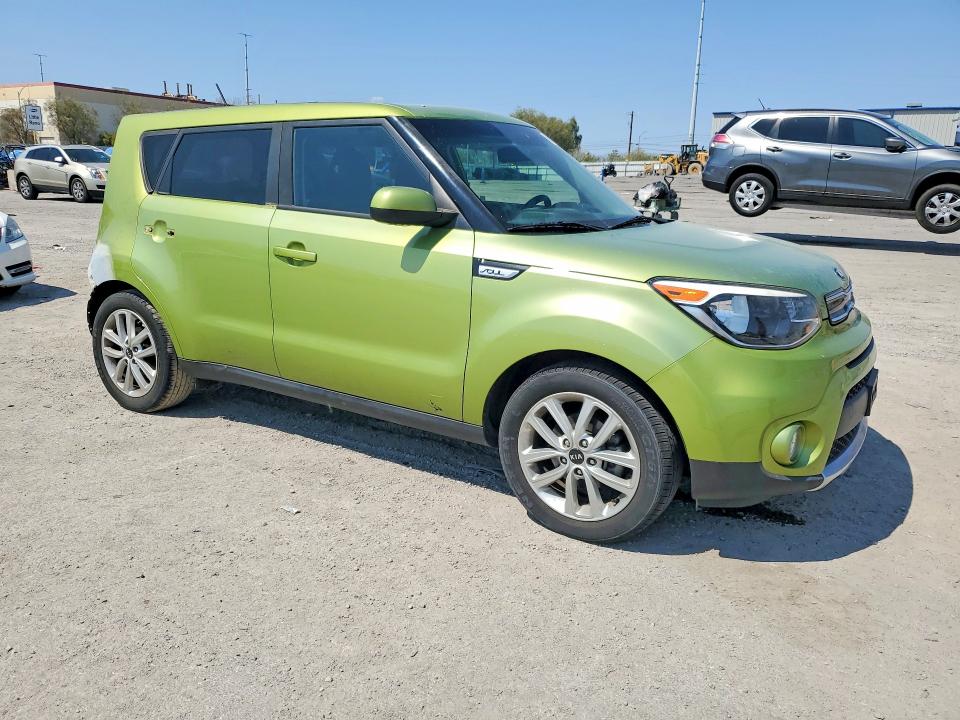 Продажа на аукционе авто 2017 Kia Soul, vin: KNDJP3A54H7876682, номер лота: 63021406