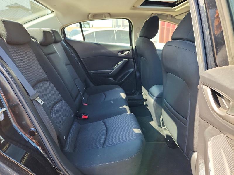 65497816 :رقم المزاد ، 3MZBM1V78FM231238 vin ، 2015 Mazda 3 مزاد بيع