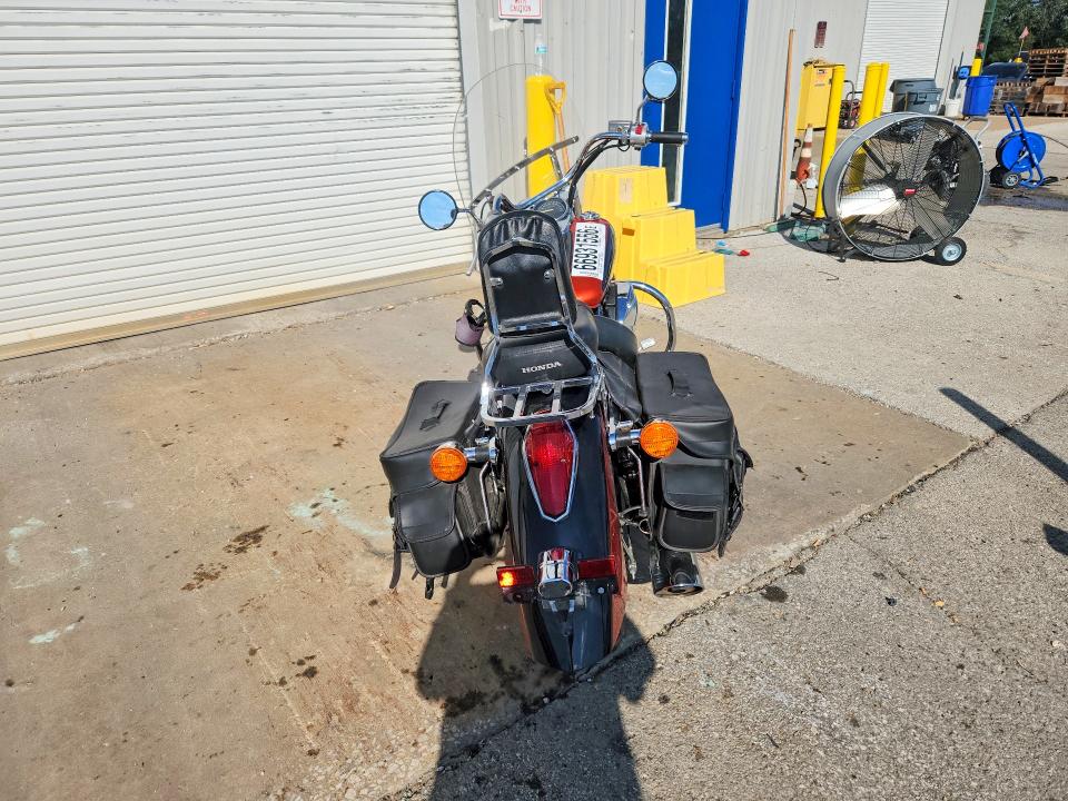 66931556 :رقم المزاد ، JH2RC50456M202811 vin ، 2006 Honda Vt750 مزاد بيع