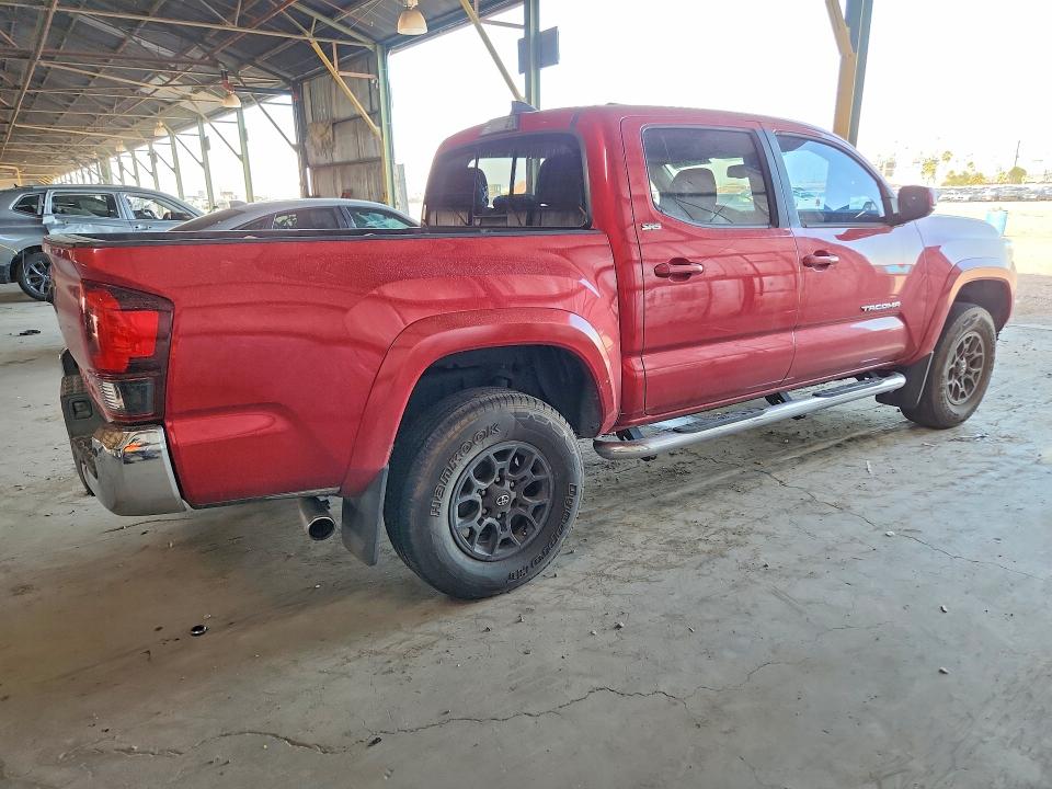 66473016 :رقم المزاد ، 5TFAZ5CN6KX080235 vin ، 2019 Toyota Tacoma مزاد بيع