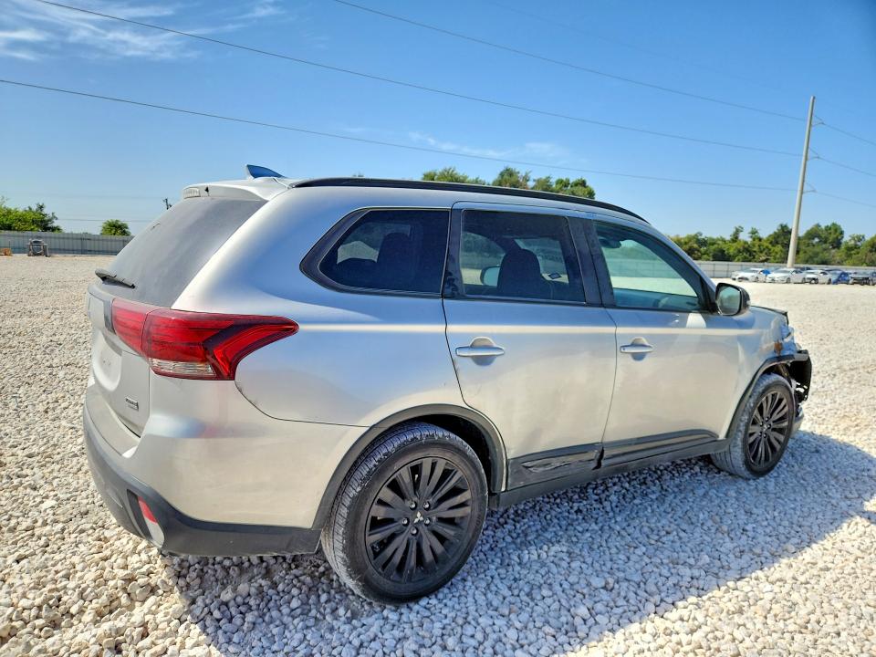 2020 Mitsubishi Outlander მანქანა იყიდება აუქციონზე, vin: JA4AD3A37LZ017679, აუქციონის ნომერი: 65788826
