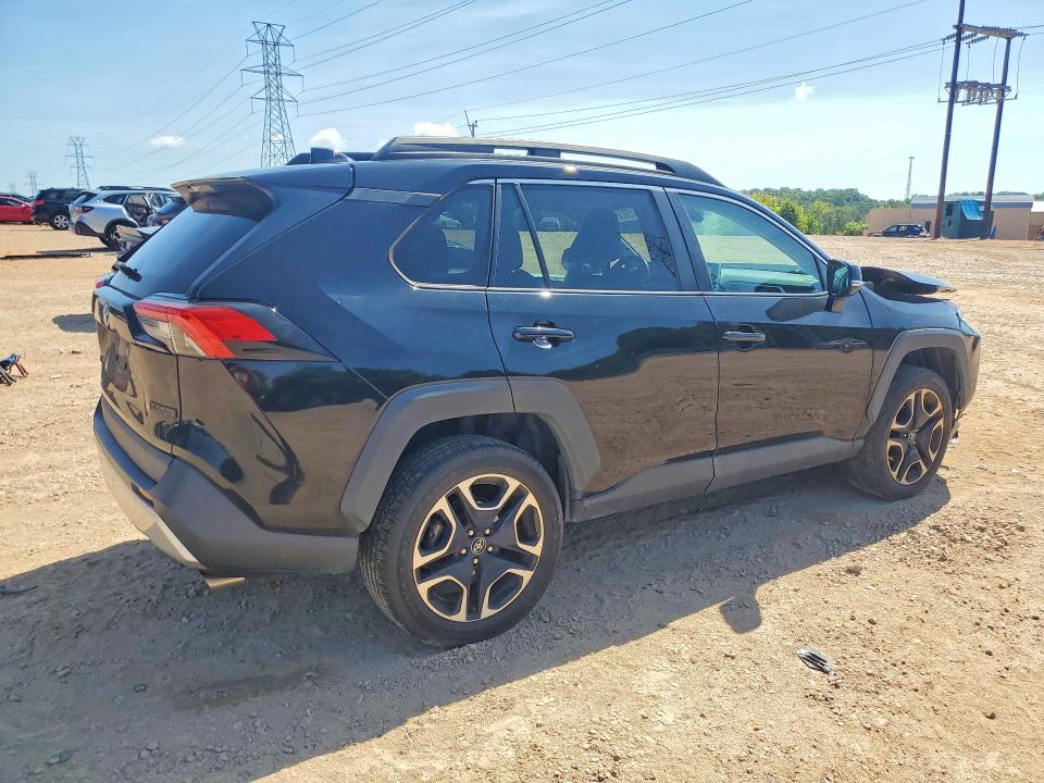 65625536 :رقم المزاد ، 2T3J1RFV1MW159636 vin ، 2021 Toyota Rav4 مزاد بيع
