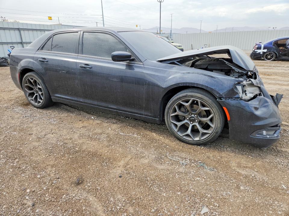 51029696 :رقم المزاد ، 2C3CCABG3FH760209 vin ، 2015 Chrysler 300 مزاد بيع