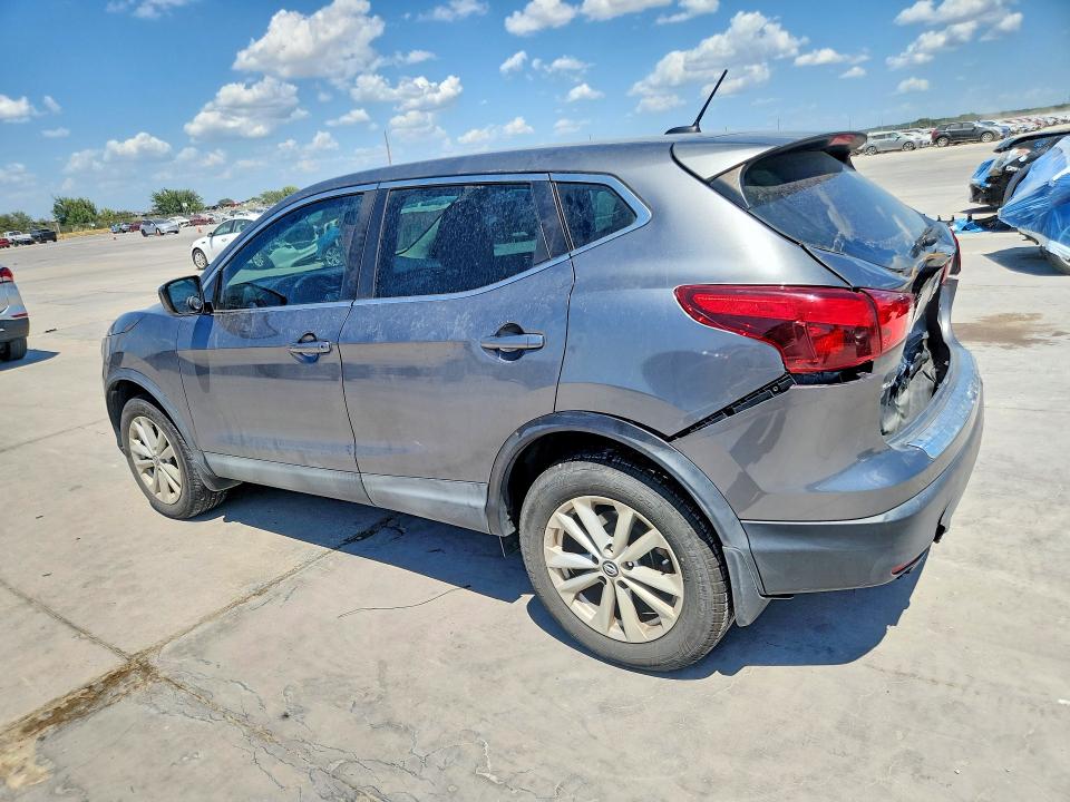 64285766 :رقم المزاد ، JN1BJ1CP0KW230340 vin ، 2019 Nissan Rogue Sport مزاد بيع