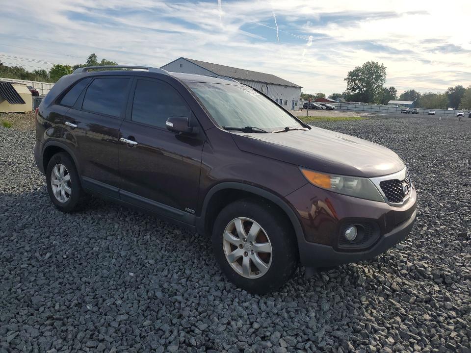 66824426 :رقم المزاد ، 5XYKTCA12BG114670 vin ، 2011 Kia Sorento مزاد بيع