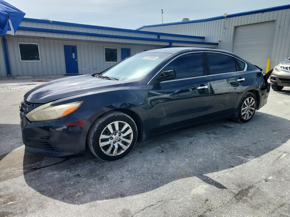 63105806 :رقم المزاد ، 1N4AL3AP8GN349063 vin ، 2016 Nissan Altima مزاد بيع