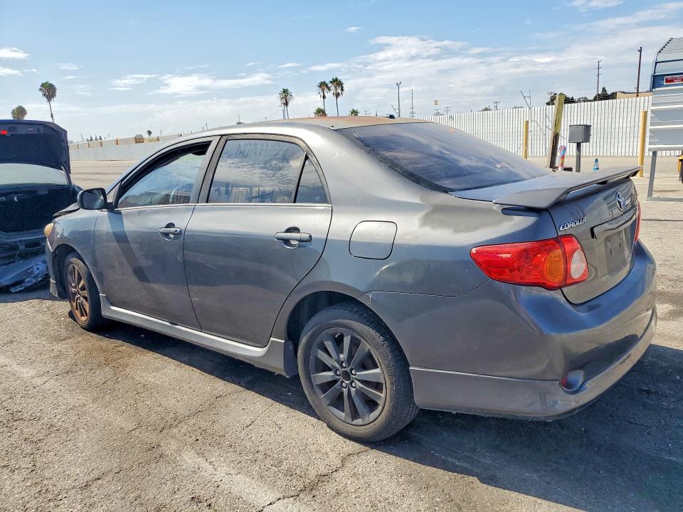 61452156 :رقم المزاد ، 2T1BU4EE5AC449349 vin ، 2010 Toyota Corolla مزاد بيع