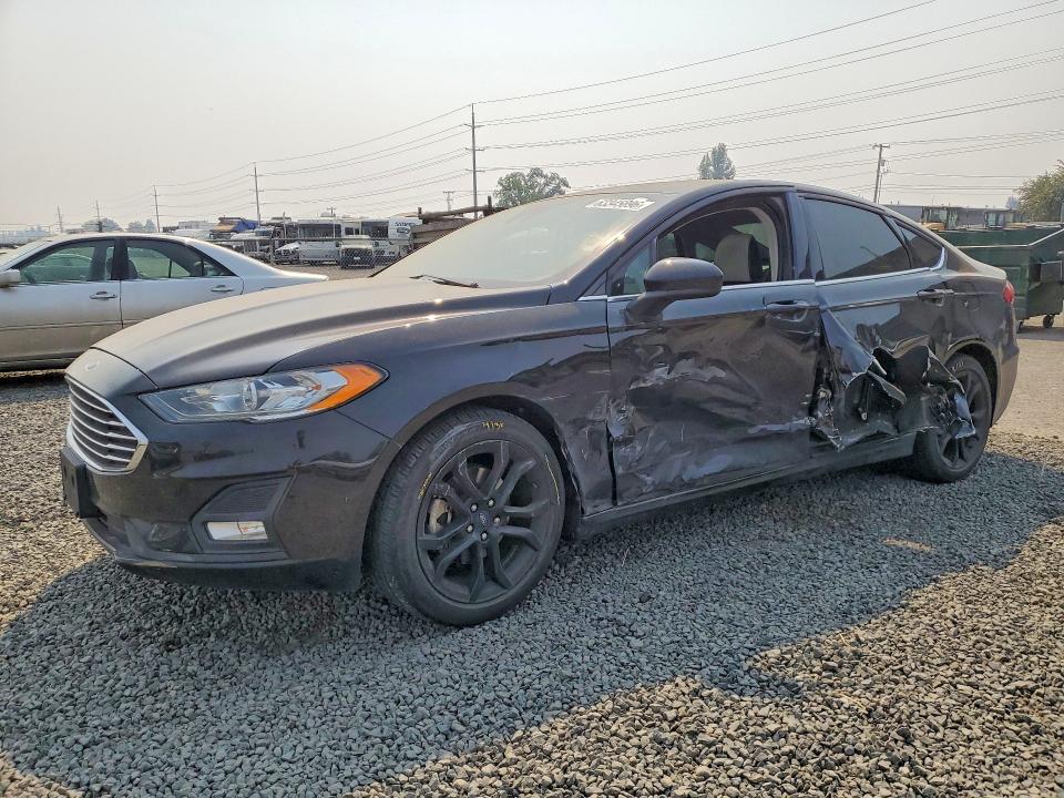 Продажа на аукционе авто 2020 Ford Fusion, vin: 3FA6P0HD1LR113978, номер лота: 63345896