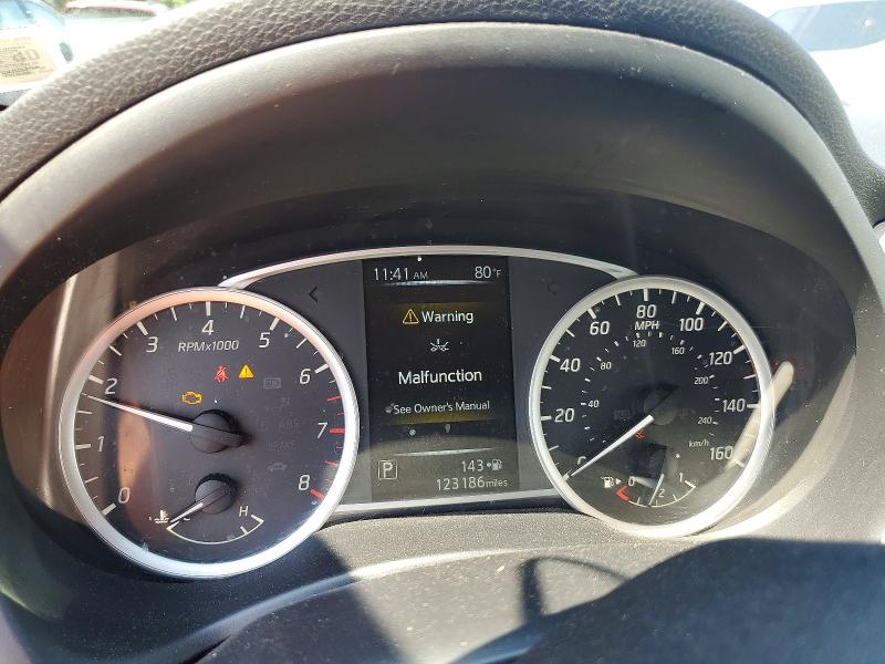 63654046 :رقم المزاد ، 3N1AB7AP9JY337070 vin ، 2018 Nissan Sentra مزاد بيع