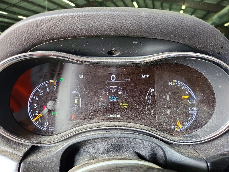 64894746 :رقم المزاد ، 1C4RJFBG8LC143573 vin ، 2020 Jeep Grand Cherokee مزاد بيع