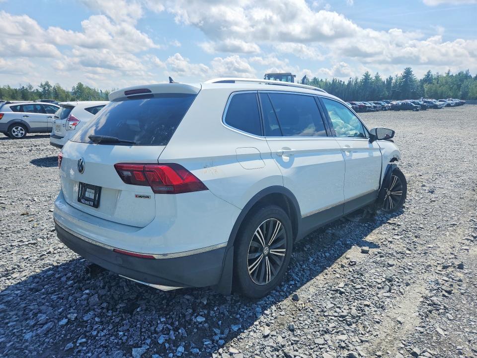 65797126 :رقم المزاد ، 3VV4B7AX9KM085048 vin ، 2019 Volkswagen Tiguan مزاد بيع
