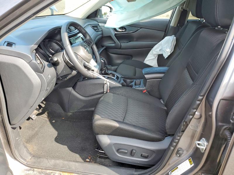 Продажа на аукционе авто 2018 Nissan Rogue, vin: KNMAT2MV9JP616110, номер лота: 63531196