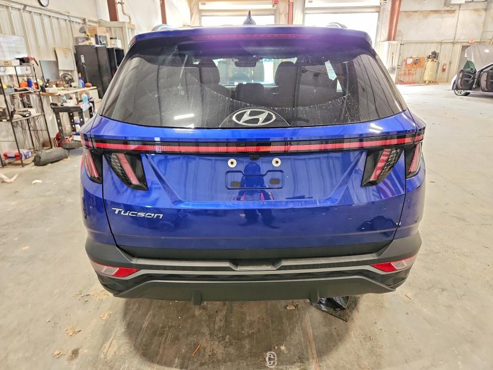 65004276 :رقم المزاد ، 5NMJFCAE7NH093394 vin ، 2022 Hyundai Tucson مزاد بيع