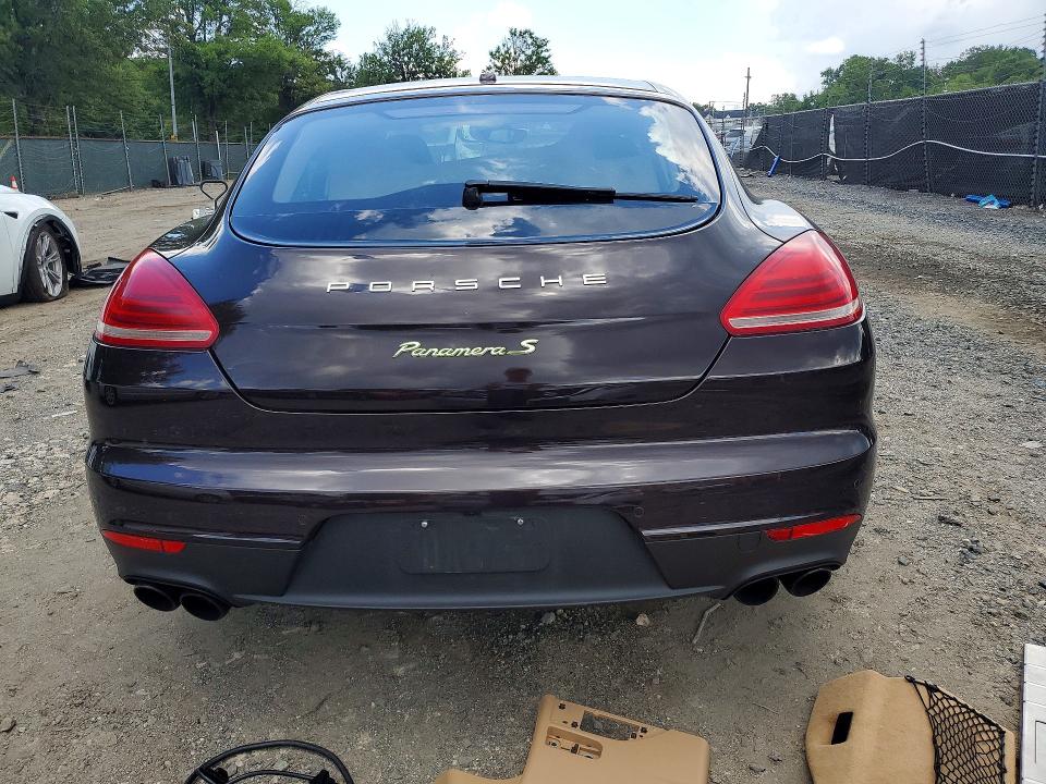 64125116 :رقم المزاد ، WP0AD2A7XEL044559 vin ، 2014 Porsche Panamera مزاد بيع