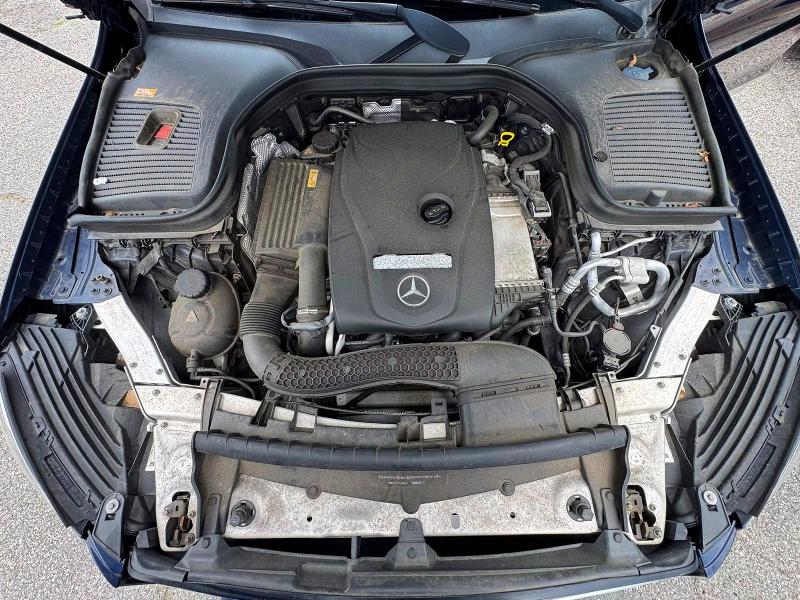 64145756 :رقم المزاد ، WDC0G4KB8GF065777 vin ، 2016 Mercedes-benz Glc مزاد بيع