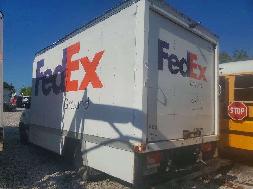 63764406 :رقم المزاد ، WDAPF4CD1KN027560 vin ، 2019 Mercedes-benz Sprinter مزاد بيع