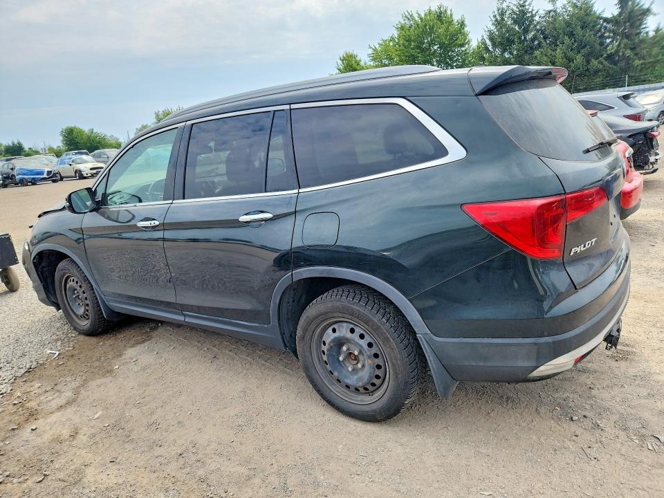 63947276 :رقم المزاد ، 5FNYF6H98HB508009 vin ، 2017 Honda Pilot مزاد بيع