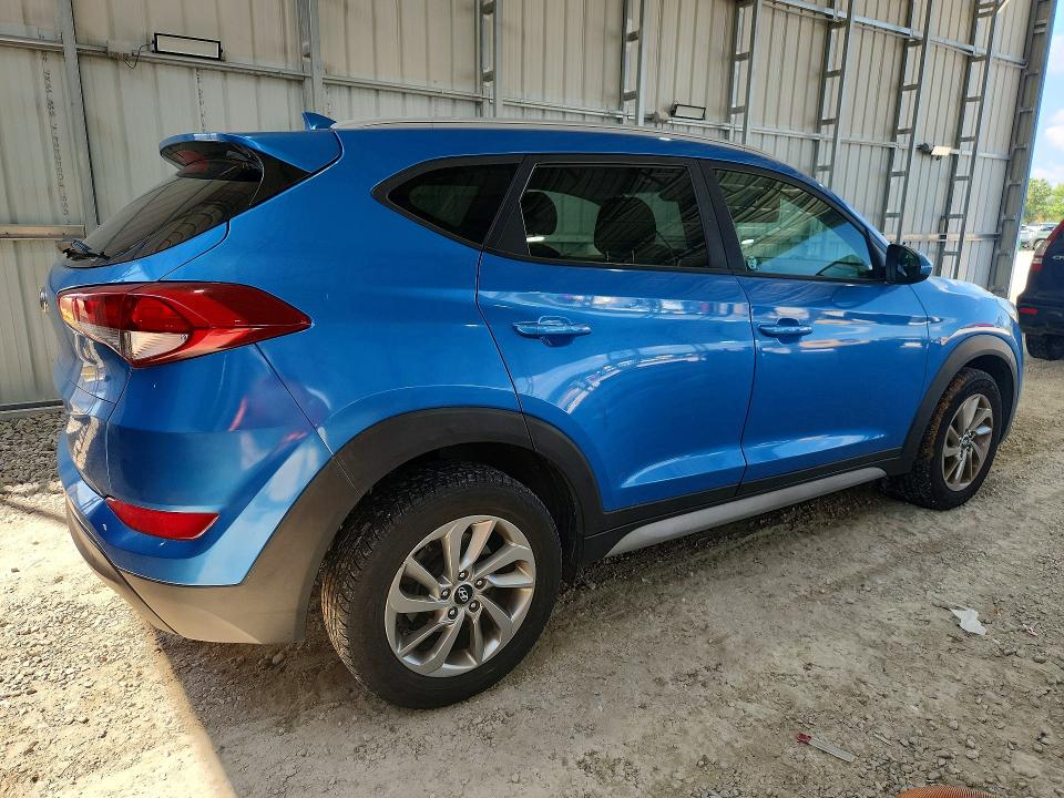 63482386 :رقم المزاد ، KM8J33A48JU724183 vin ، 2018 Hyundai Tucson مزاد بيع