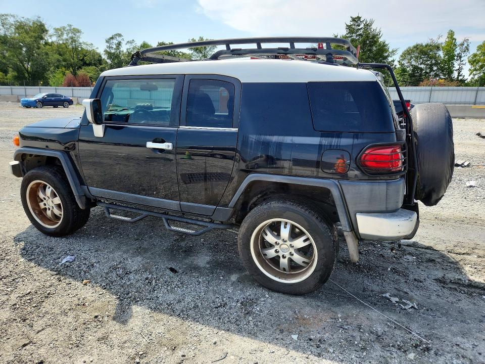 2007 Toyota Fj Cruiser მანქანა იყიდება აუქციონზე, vin: JTEBU11F270032122, აუქციონის ნომერი: 65062526