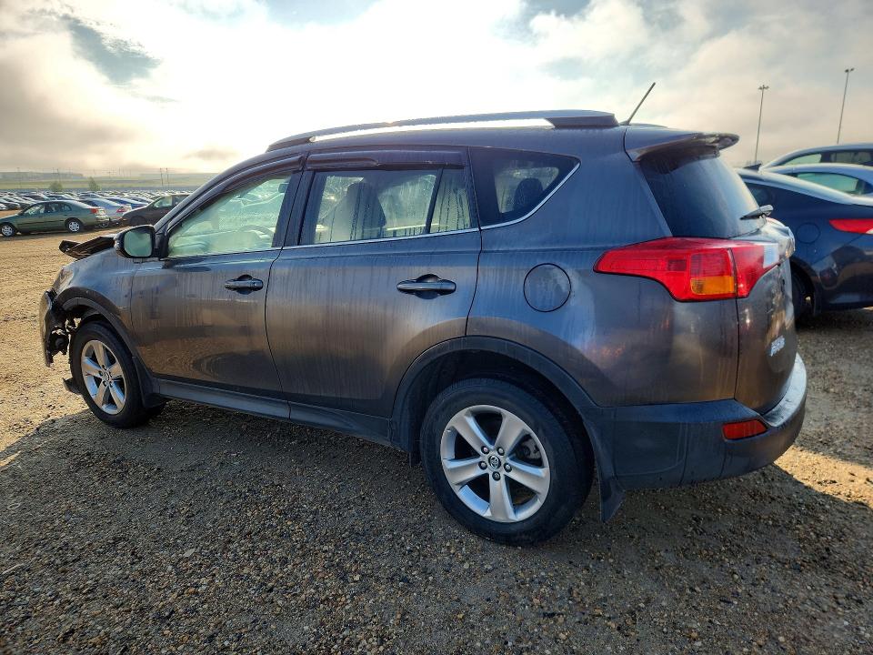 Продаж на аукціоні авто 2015 Toyota Rav4, vin: 2T3RFREVXFW359309, номер лоту: 62087116