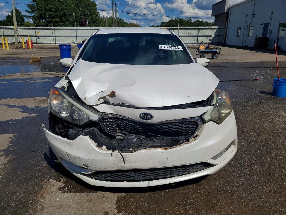 67338336 :رقم المزاد ، KNAFX4A67F5400193 vin ، 2015 Kia Forte مزاد بيع