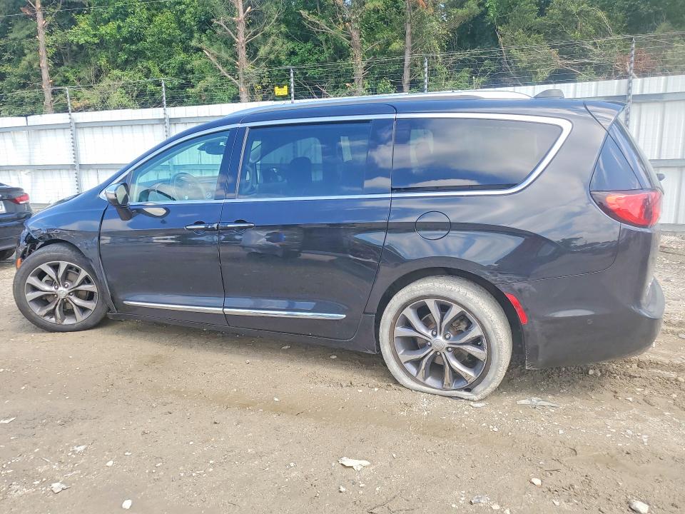 63842886 :رقم المزاد ، 2C4RC1GGXHR544384 vin ، 2017 Chrysler Pacifica مزاد بيع
