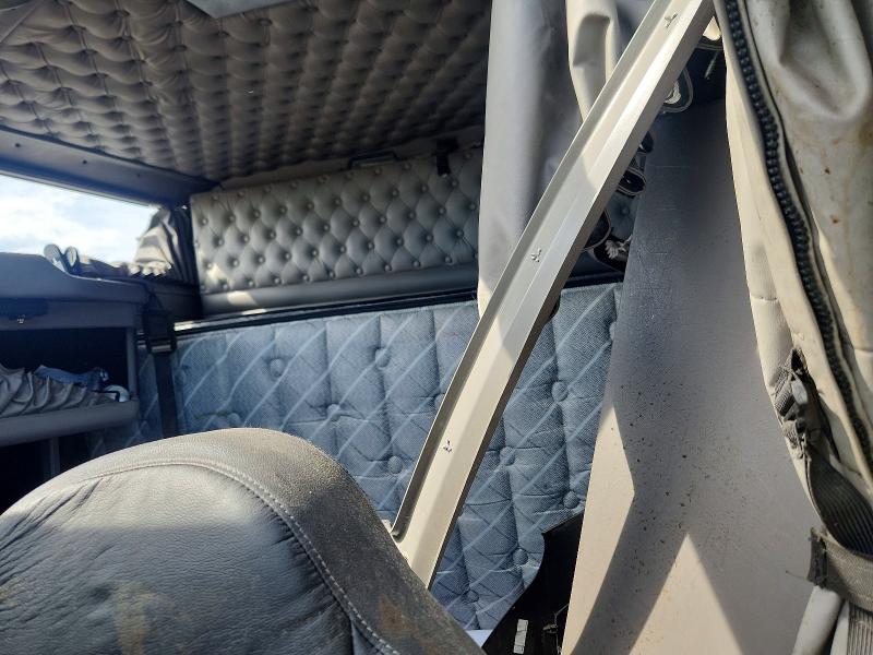 2014 Kenworth T660 მანქანა იყიდება აუქციონზე, vin: 1XKAD49X0EJ320215, აუქციონის ნომერი: 65144296
