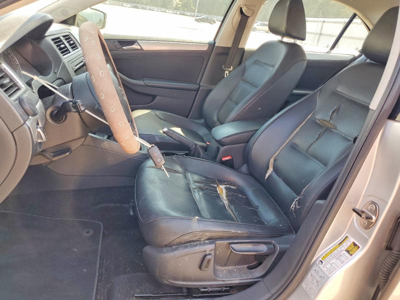 63702536 :رقم المزاد ، 3VWD17AJ2EM303698 vin ، 2014 Volkswagen Jetta مزاد بيع