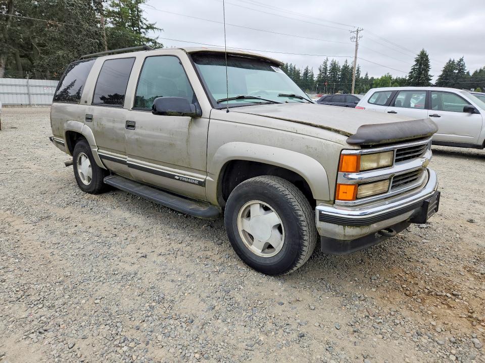 Aukcja sprzedaży 1998 Chevrolet Tahoe, vin: 1GNEK13R3WJ338096, numer aukcji: 64043786
