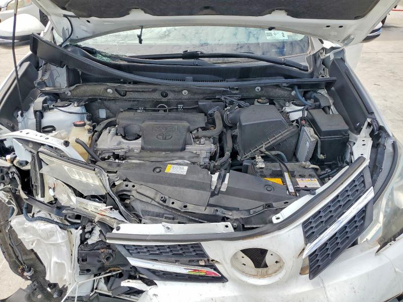 Продаж на аукціоні авто 2015 Toyota Rav4, vin: JTMRFREV8FD157601, номер лоту: 66004826