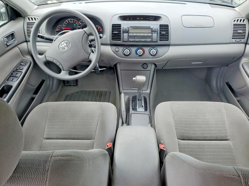 64423116 :رقم المزاد ، 4T1BE32K35U603241 vin ، 2005 Toyota Camry مزاد بيع