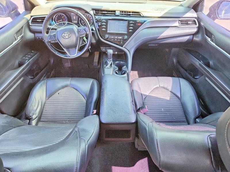 2018 Toyota Camry მანქანა იყიდება აუქციონზე, vin: 4T1B11HK4JU590484, აუქციონის ნომერი: 64144026