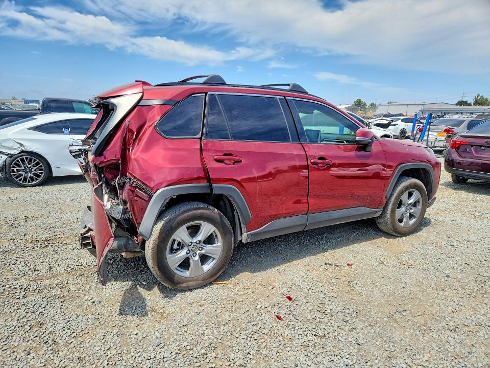 64341956 :رقم المزاد ، 2T3W1RFV5NW218047 vin ، 2022 Toyota Rav4 مزاد بيع