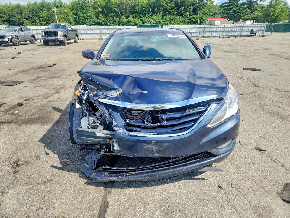 2013 Hyundai Sonata მანქანა იყიდება აუქციონზე, vin: 5NPEB4AC1DH624284, აუქციონის ნომერი: 63845266