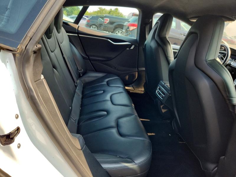 2015 Tesla Model S მანქანა იყიდება აუქციონზე, vin: 5YJSA1H49FF098040, აუქციონის ნომერი: 62629746