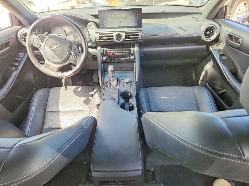 65920426 :رقم المزاد ، JTHCA1D22M5112169 vin ، 2021 Lexus Is مزاد بيع