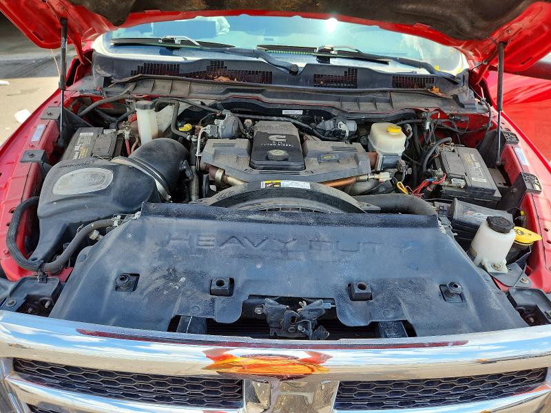 64729836 :رقم المزاد ، 3C6UR5CL3FG619892 vin ، 2015 Ram 2500 مزاد بيع